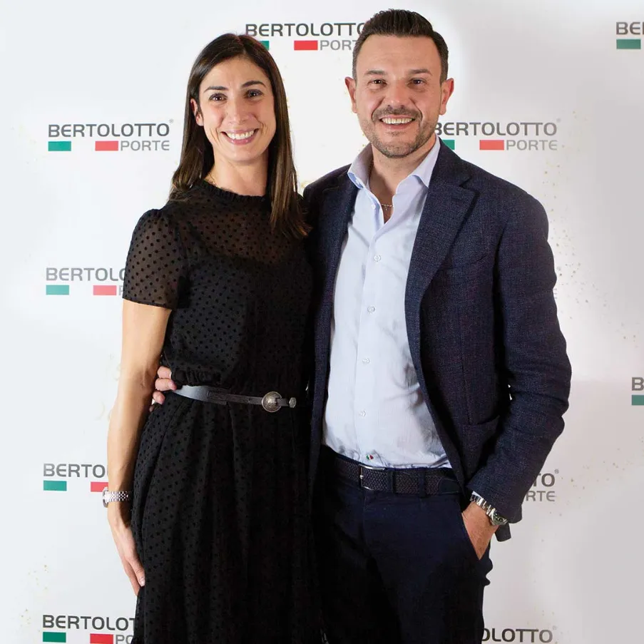 Claudio Bertolotto et Chiara Gherardo Bertolotto sont des membres de Porte et Gardesa Spa.